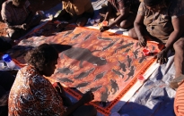 Warakurna-Women Collaborative Painting-2010-15