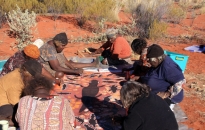 Warakurna-Women Collaborative Painting-2010-17