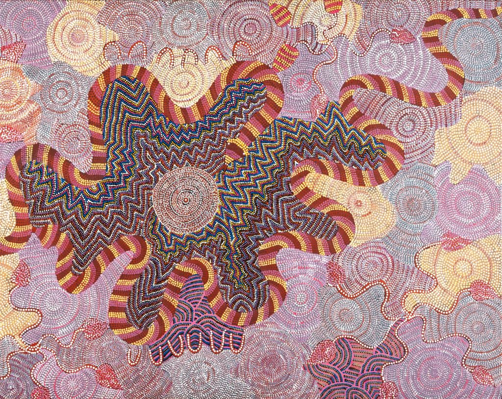 Pansy Napangardi (c. 1947–2006), "Snake Dreaming (Rêve Serpent)" 1996 (détail), Acrylic on linen, Copyright The Artist, Photo Vincent Girier Dufournier.